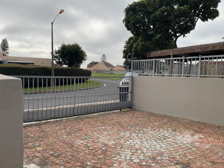 Listing number: P24-117413556, Image number: 2