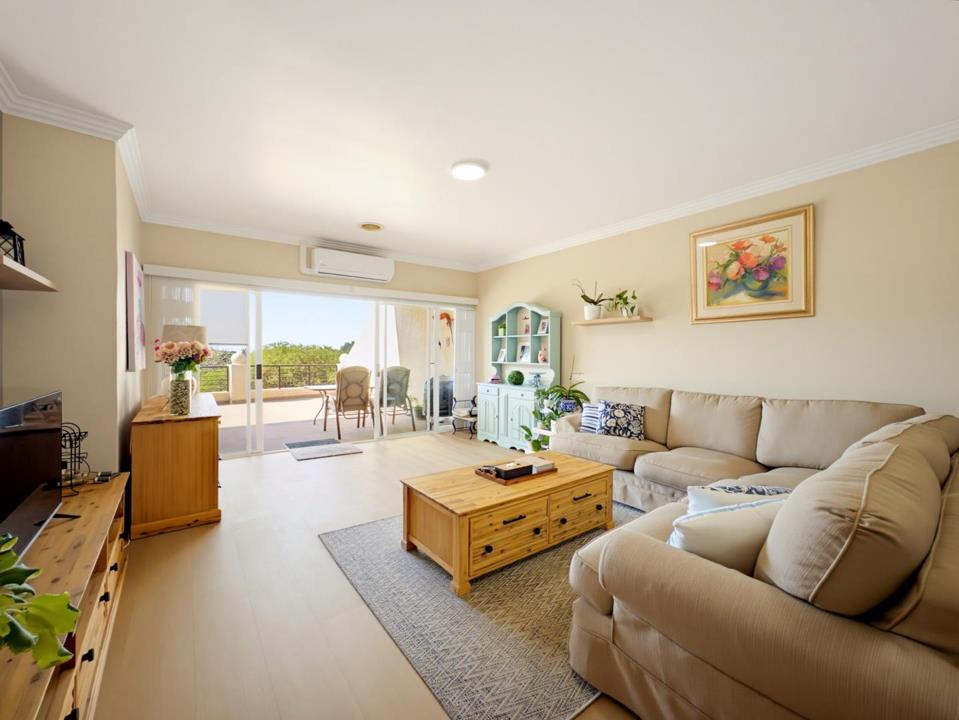 Listing number: P24-117414363, Image number: 1