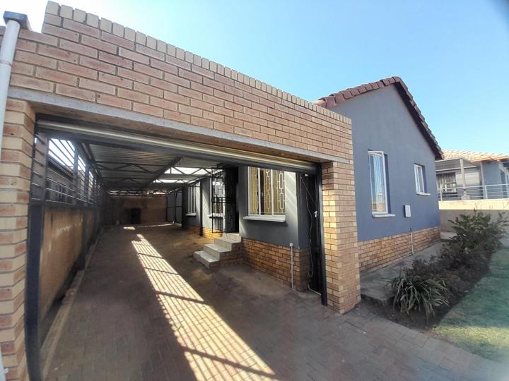Listing number: P24-117414524, Image number: 2