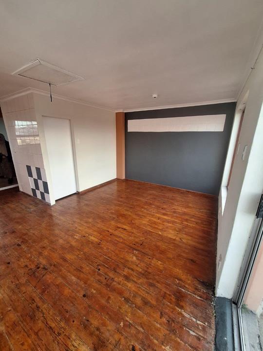 Listing number: P24-117705592, Image number: 2