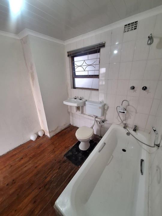 Listing number: P24-117705592, Image number: 3
