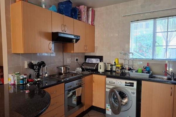 This well-maintained ground floor apartment offers comfortable and convenient living in ...