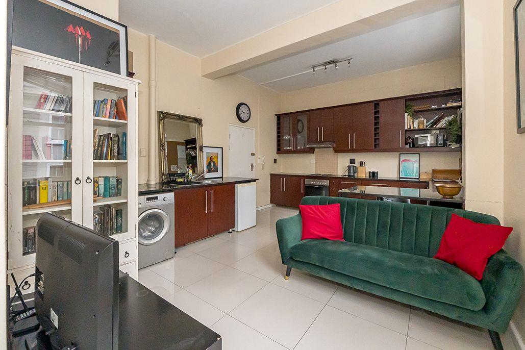 Listing number: P24-117420506, Image number: 1, Image
