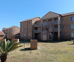 Apartment / Flat for sale in Die Hoewes