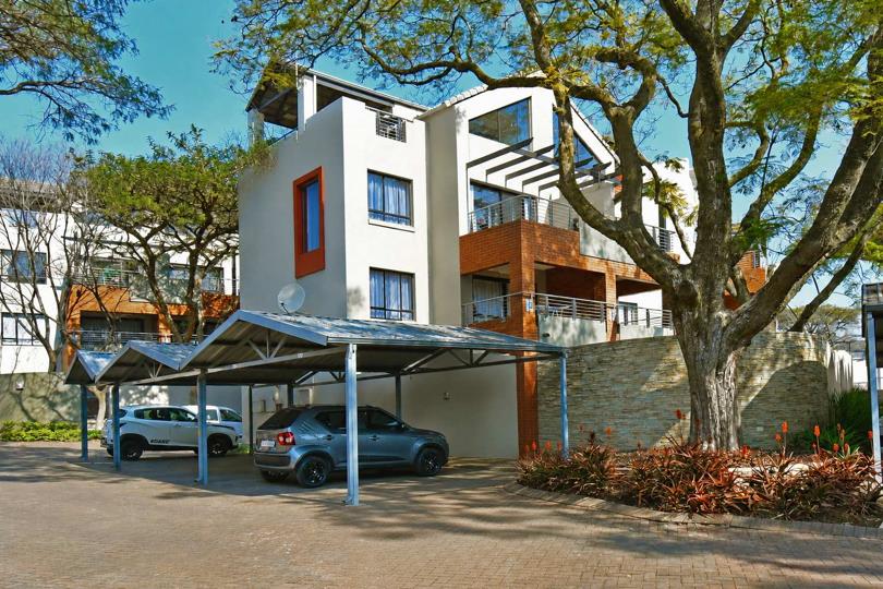 Listing number: P24-117422474, Image number: 2