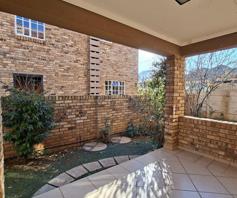 Townhouse for sale in Potchefstroom Central
