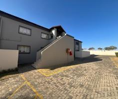 Apartment / Flat for sale in Country View