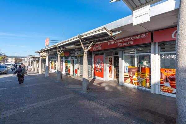 Prime Commercial Investment | Fully Tenanted | High-Exposure Wynberg Location

Secure a high-performing commercial investment in the ...