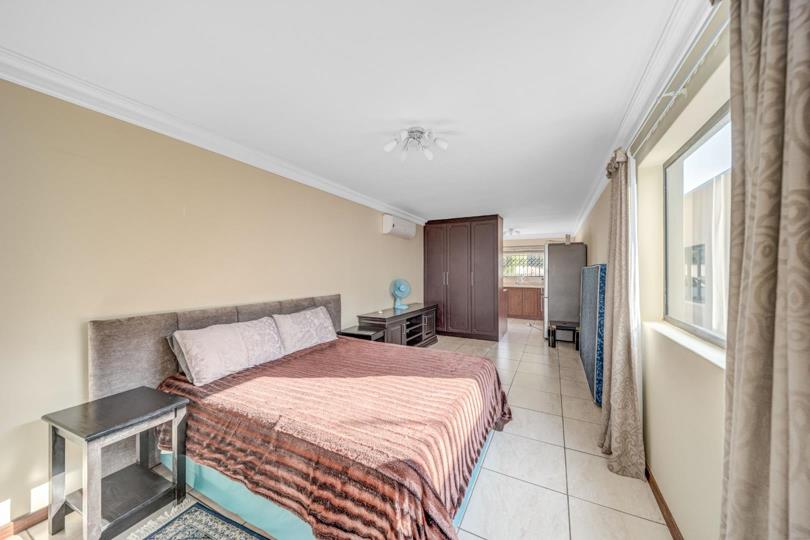 Listing number: P24-117427245, Image number: 3