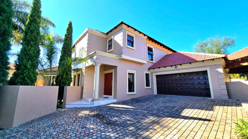 Listing number: P24-117427872, Image number: 2