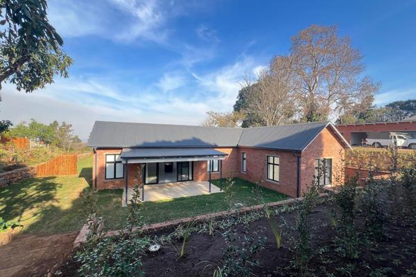 This gorgeous, newly built apartment is situated in the quiet neighbourhood of Chase Valley and offers modern finishes throughout. ...