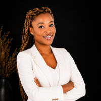 Agent profile for Lucia Molalakgotla