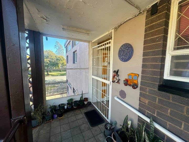 Listing number: P24-116165360, Image number: 2