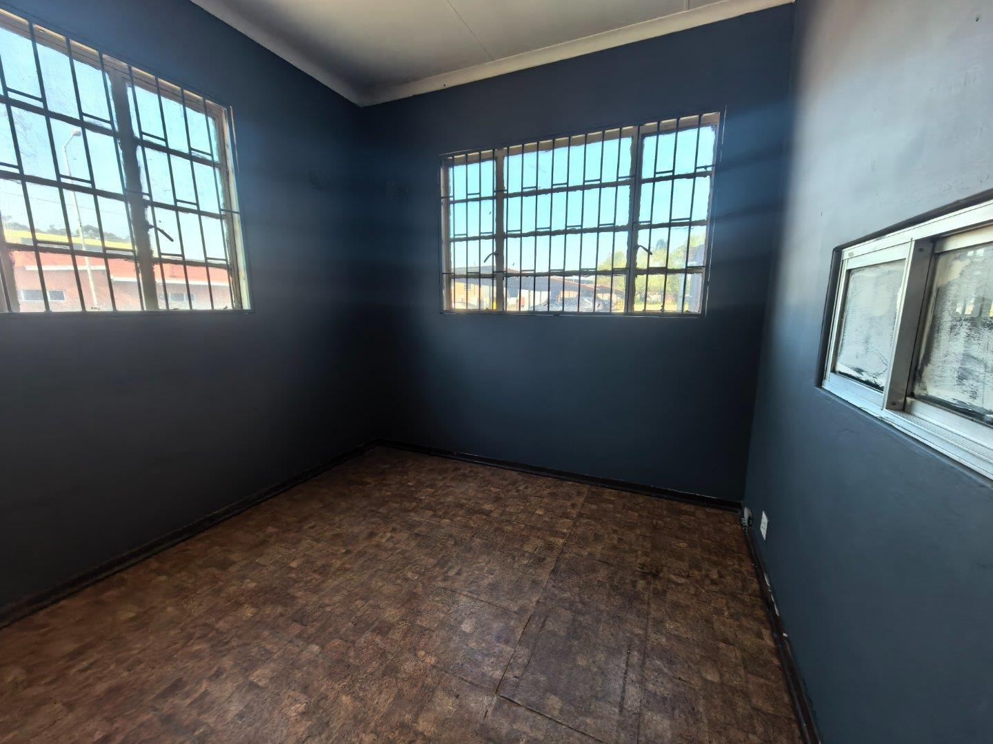 Industrial Property to Rent in Witbank Central