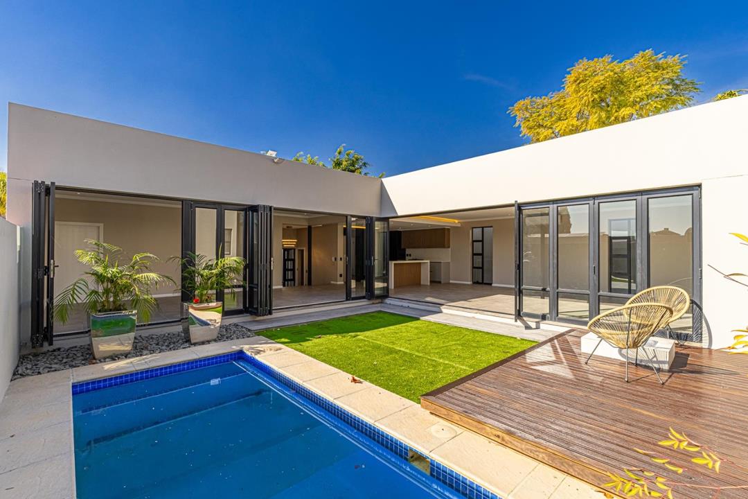Listing number: P24-117500737, Image number: 1