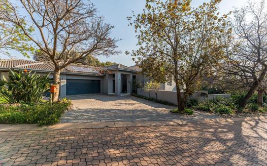 4 Bedroom House for sale in North Riding