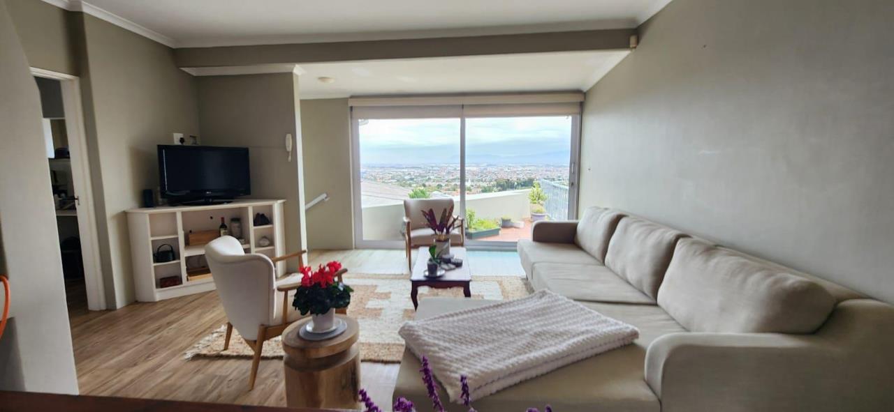Listing number: P24-117440485, Image number: 1