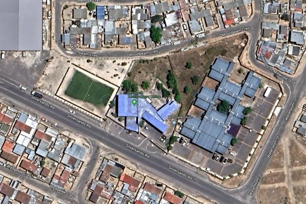 Secure a practical retail space in the heart of the Wesbank community. Shop 3 offers 133 ...