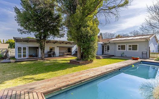 3 Bedroom House for sale in Dunvegan