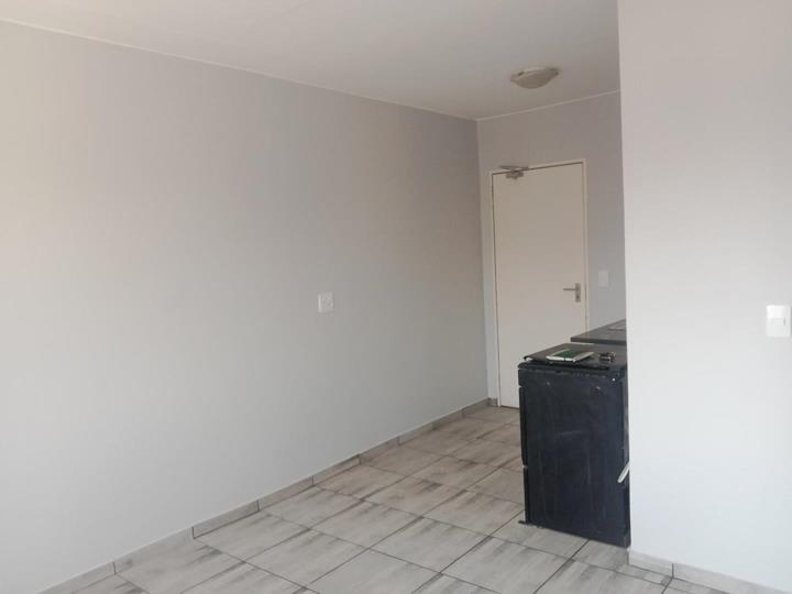 Listing number: P24-117444485, Image number: 3, 3