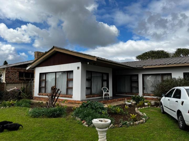 Listing number: P24-117445993, Image number: 2