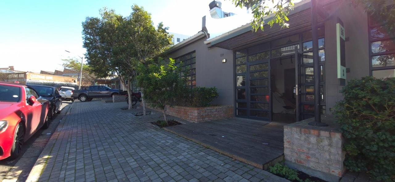 Listing number: P24-117447157, Image number: 1