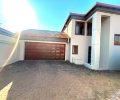 House for sale in Moreleta Park