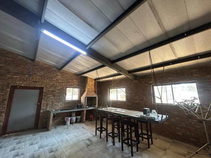 Listing number: P24-117448856, Image number: 3, Braai and Entertainment Room 