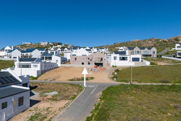 Secure Your Brand-New Coastal Home with Uninterrupted Sea Views in Da Gama Bay

Imagine ...