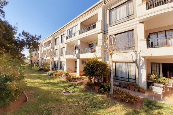 Comfortable Retirement Living with Exceptional Care and Support

Enjoy secure, comfortable and carefree retirement living at Glevera ...