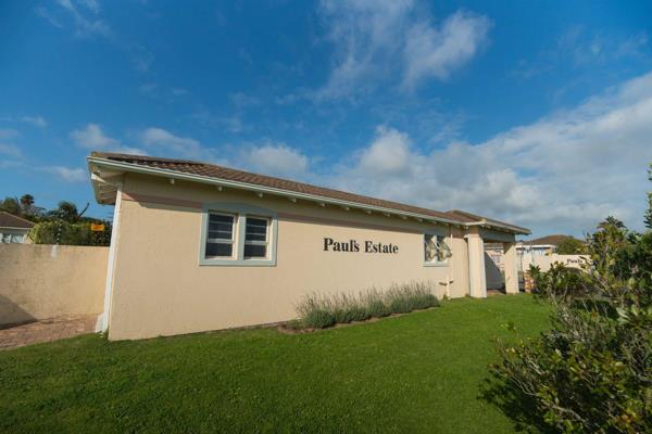 Neat, modern 2-bedroom unit in sought-after sectional title complex

Welcome to a home ...