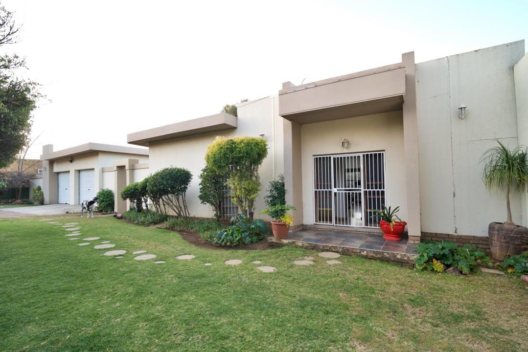 Listing number: P24-117456932, Image number: 1