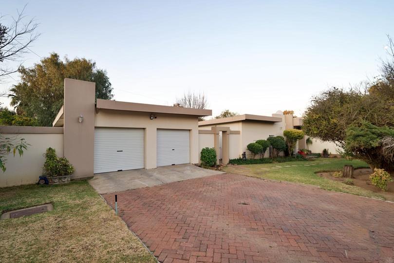 Listing number: P24-117456932, Image number: 2
