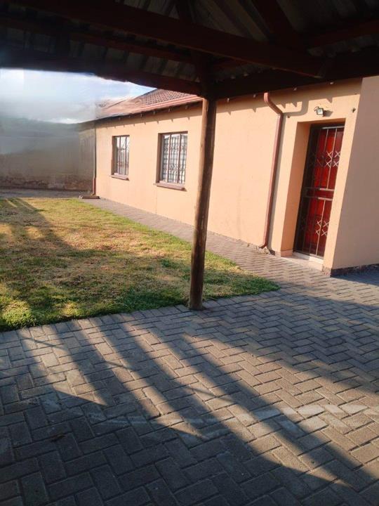 Listing number: P24-117456936, Image number: 3