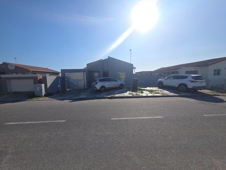 Listing number: P24-117462562, Image number: 1