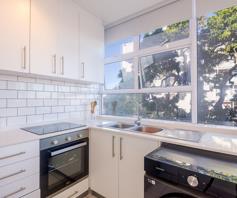 Apartment / Flat for sale in Wynberg Upper
