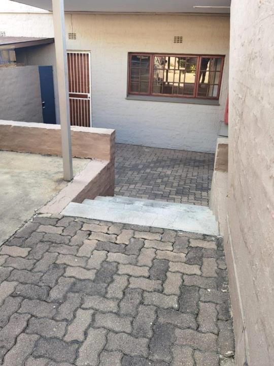 Listing number: P24-114122632, Image number: 3
