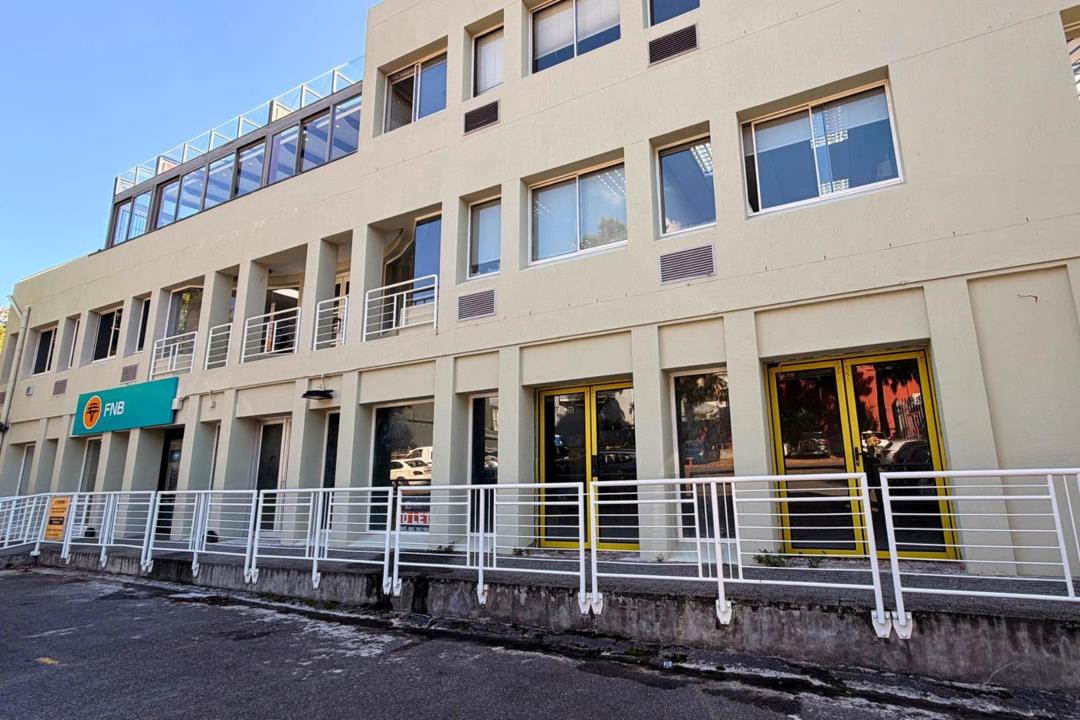 Listing number: P24-117486921, Image number: 1, Theba Hosken House 1