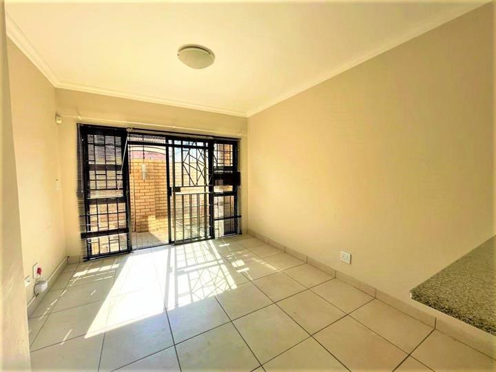 Listing number: P24-111980344, Image number: 2