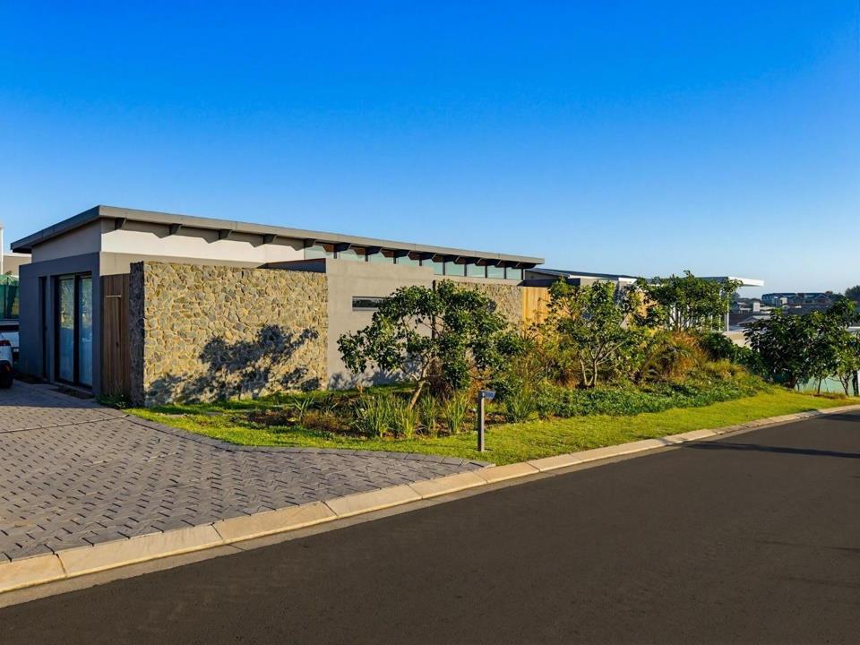 Listing number: P24-117493426, Image number: 1