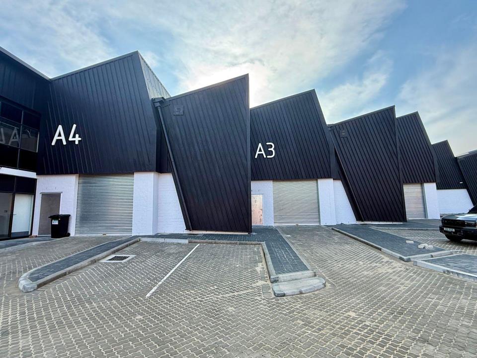 Listing number: P24-117386344, Image number: 1, Image