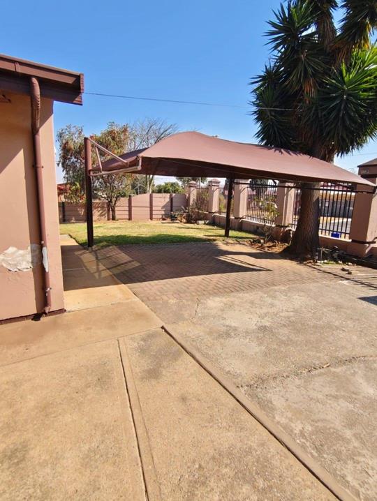 Listing number: P24-117496332, Image number: 2