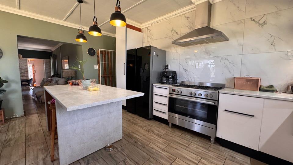 Listing number: P24-117497643, Image number: 2