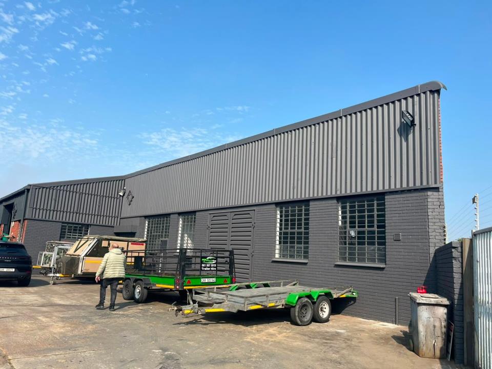 Listing number: P24-117497818, Image number: 1, 163m² Office To Let Montague Gardens