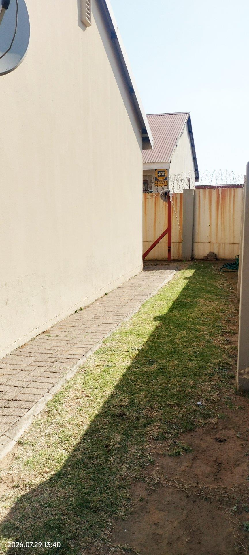 2 Bedroom Townhouse to Rent in Tasbet Park
