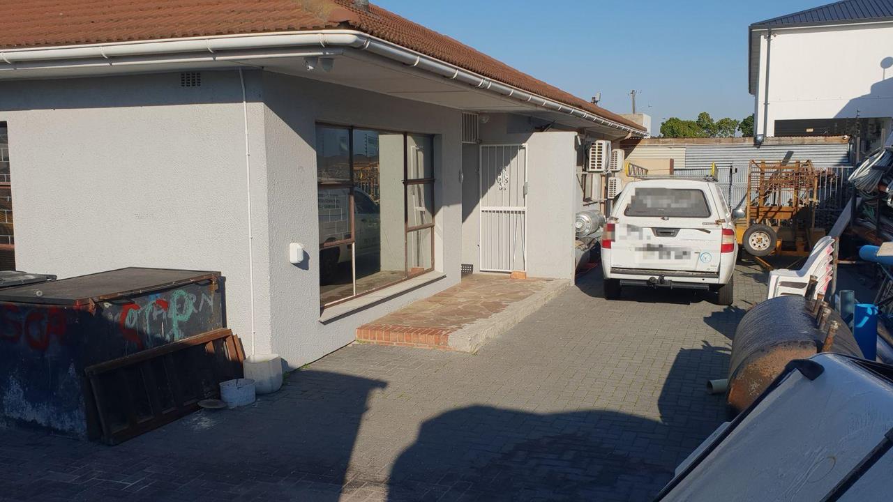 Listing number: P24-117504895, Image number: 1, Image