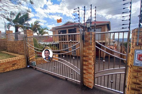 Nestled in the sought-after suburb of Dawncrest, Verulam, this beautifully maintained facebrick family home offers the perfect blend of ...