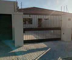 House for sale in Zeekoevlei