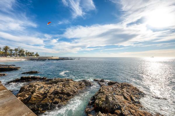 SOLE MANDATE 
  
Imagine starting every morning with the ocean on your doorstep and ...