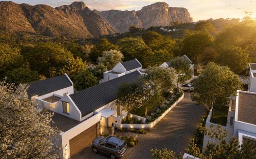 5 Bedroom House for sale in Constantia Heights